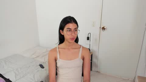 mazikeen_18 online show from March 12, 2026, 2:12 pm