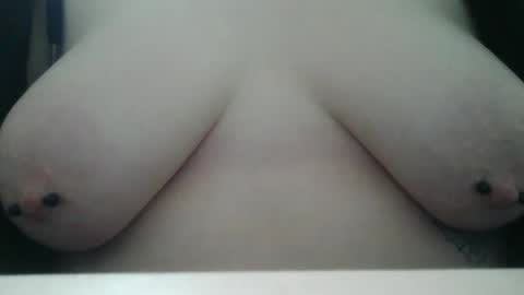 mazydaizy online show from December 2, 2025, 4:18 am