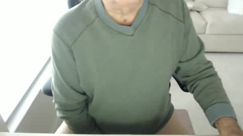 Snapshot of mbeastie chatting on December 23, 2024, 4:17 pm Beastie online show from December 23, 2024, 4:17 pm