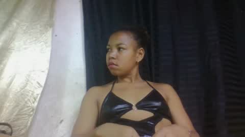 mbotyfeliciaa online show from December 16, 2025, 2:05 am