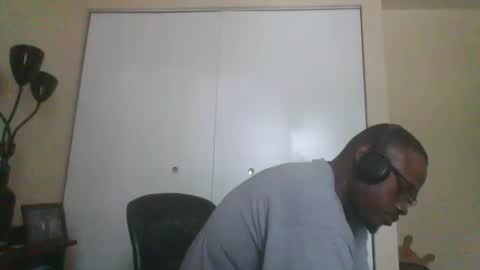 Mark online show from September 25, 2025, 4:43 pm