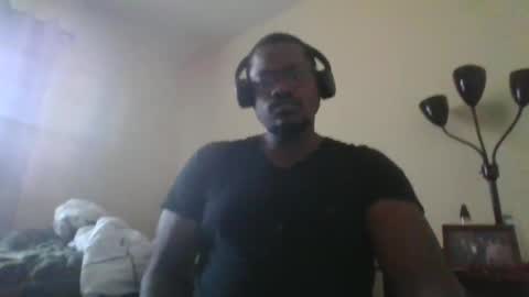 Mark online show from November 18, 2025, 6:12 pm