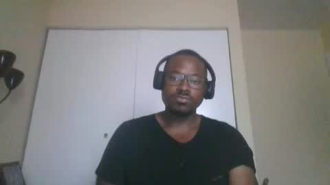 Mark online show from December 4, 2025, 2:37 pm