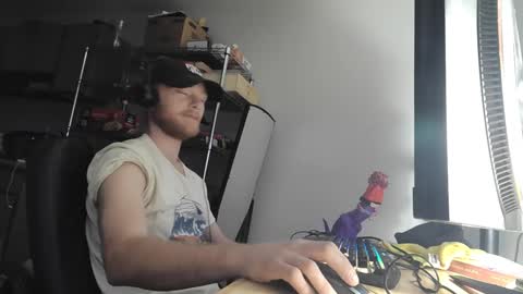 mcchoopyy online show from September 20, 2025, 8:43 pm