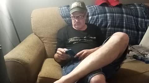 Snapshot of mcfly1973 chatting on January 4, 2025, 2:14 am mcfly1973 online show from January 4, 2025, 2:14 am