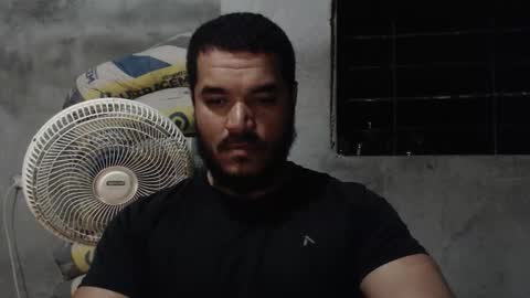 Snapshot of mcgregor_sexhot chatting on October 23, 2025, 2:55 am Mcgregor online show from October 23, 2025, 2:55 am