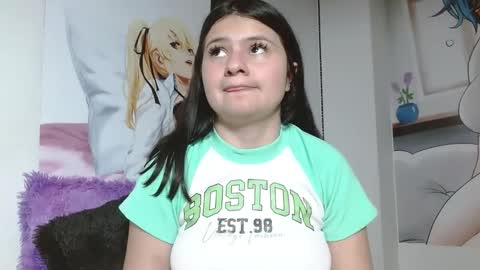 mackenna av online show from February 15, 2025, 5:39 pm