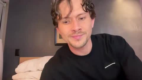 Snapshot of mcklister69 chatting on February 1, 2026, 12:37 pm mcklister online show from February 1, 2026, 12:37 pm