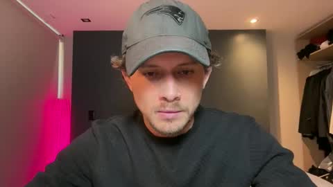 Snapshot of mcklister69 chatting on February 12, 2026, 7:31 pm mcklister online show from February 12, 2026, 7:31 pm