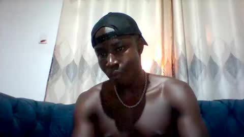 mclntz_bbc online show from November 26, 2025, 7:42 am