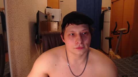 Snapshot of mclovi19 chatting on March 4, 2025, 9:07 am mclovi19 online show from March 4, 2025, 9:07 am