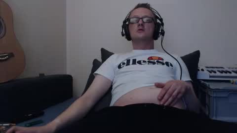 Mike online show from October 2, 2025, 7:10 pm