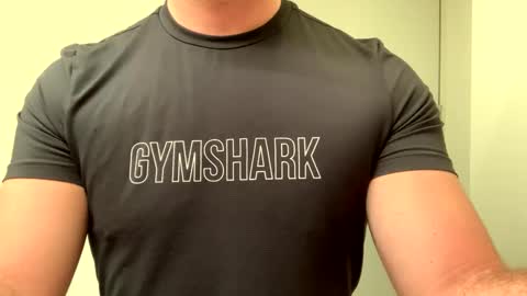 mcr8080 online show from February 14, 2025, 6:02 am