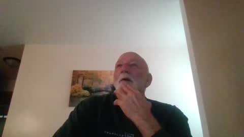 mdane99 online show from January 1, 2025, 5:00 pm