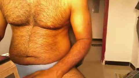 me_hai12 online show from February 12, 2026, 12:11 pm