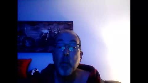 me at home online show from January 8, 2026, 11:01 am