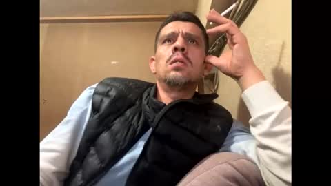 mecera83 online show from October 9, 2025, 10:24 am