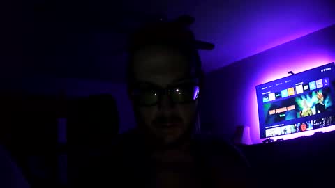 mecrago online show from November 4, 2025, 9:52 am