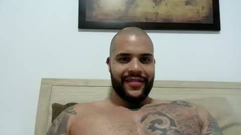 filippoae online show from October 20, 2025, 11:05 pm