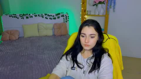 Dina online show from October 9, 2025, 9:24 pm