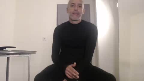 Meditmtc online show from January 6, 2025, 5:27 pm