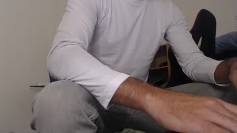 Meditmtc online show from September 30, 2025, 6:13 pm