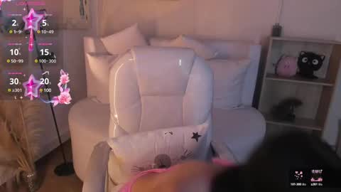   online show from March 6, 2025, 5:35 am