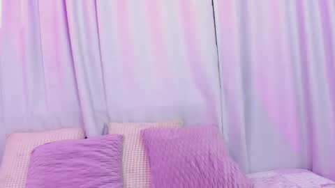 Snapshot of meelody7 chatting on February 12, 2026, 3:45 am Melody online show from February 12, 2026, 3:45 am