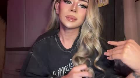 GODDESS OF ALL GODDESSES online show from March 18, 2026, 2:42 pm