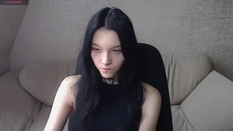 mefwhOre online show from February 25, 2025, 2:44 pm