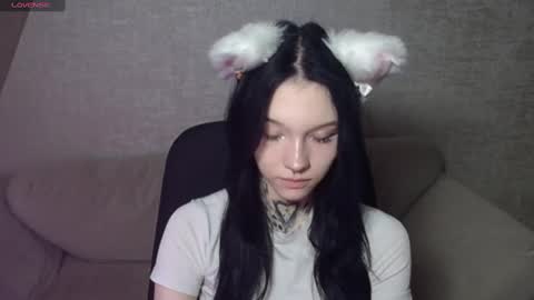 mefwhOre online show from February 28, 2025, 6:41 pm