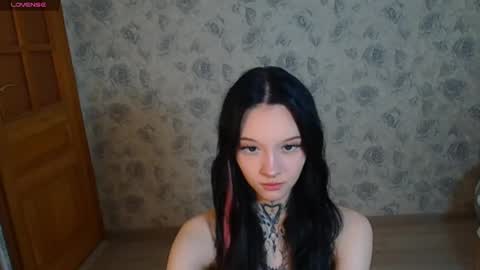 mefwhOre online show from March 11, 2025, 7:04 am