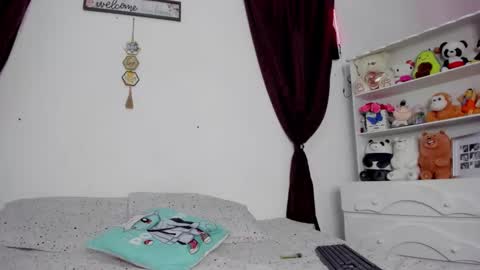 M E G A N online show from October 9, 2025, 7:12 pm