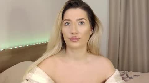 Megan Blazee  online show from February 12, 2026, 6:58 pm