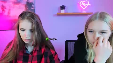 Snapshot of megan_cold chatting on October 23, 2025, 8:57 am megan_cold online show from October 23, 2025, 8:57 am