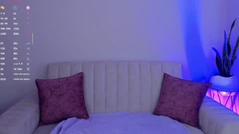 MEGAN COOPER online show from April 13, 2026, 10:15 pm