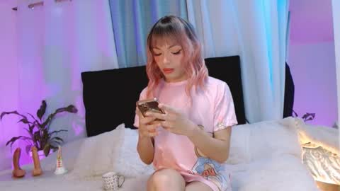 megan do santos online show from September 13, 2025, 1:55 pm