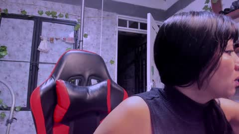 megan grace 20 online show from January 24, 2025, 11:48 am