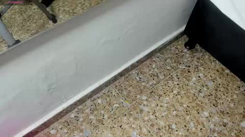 Snapshot of megan_hally chatting on March 4, 2025, 5:13 pm Megan online show from March 4, 2025, 5:13 pm