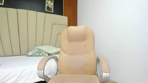 Snapshot of megan_hally chatting on September 23, 2025, 3:31 am Megan online show from September 23, 2025, 3:31 am