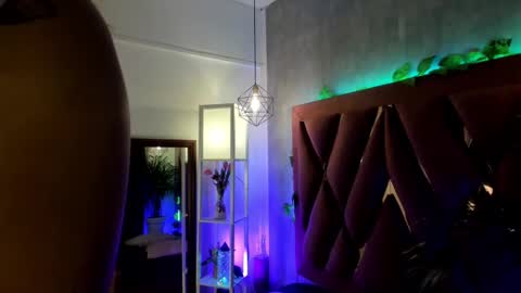    online show from February 14, 2025, 2:39 am