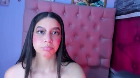 megan_jenner1 online show from December 2, 2025, 2:17 am