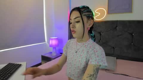 megan_morphy online show from March 29, 2026, 8:20 pm