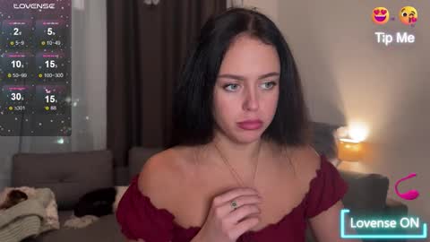 Megan online show from November 5, 2025, 8:20 pm