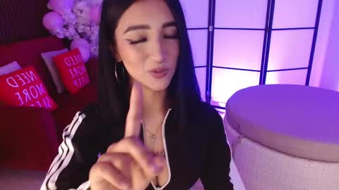 megan_saint online show from March 3, 2026, 4:24 pm