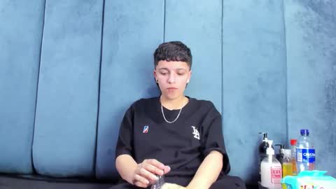 megan_thompsonn_ online show from March 12, 2026, 2:50 am