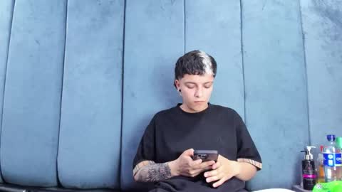 Snapshot of megan_thompsonn_ chatting on May 6, 2026, 2:51 am megan_thompsonn_ online show from May 6, 2026, 2:51 am