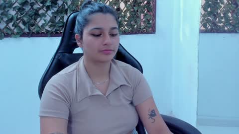 megan white 01  online show from January 14, 2025, 1:28 pm