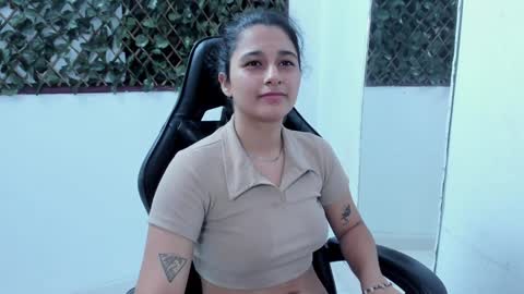 megan white 01  online show from January 20, 2025, 1:50 am