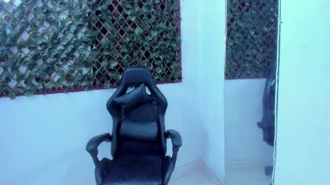 megan white 01  online show from February 22, 2025, 4:18 am